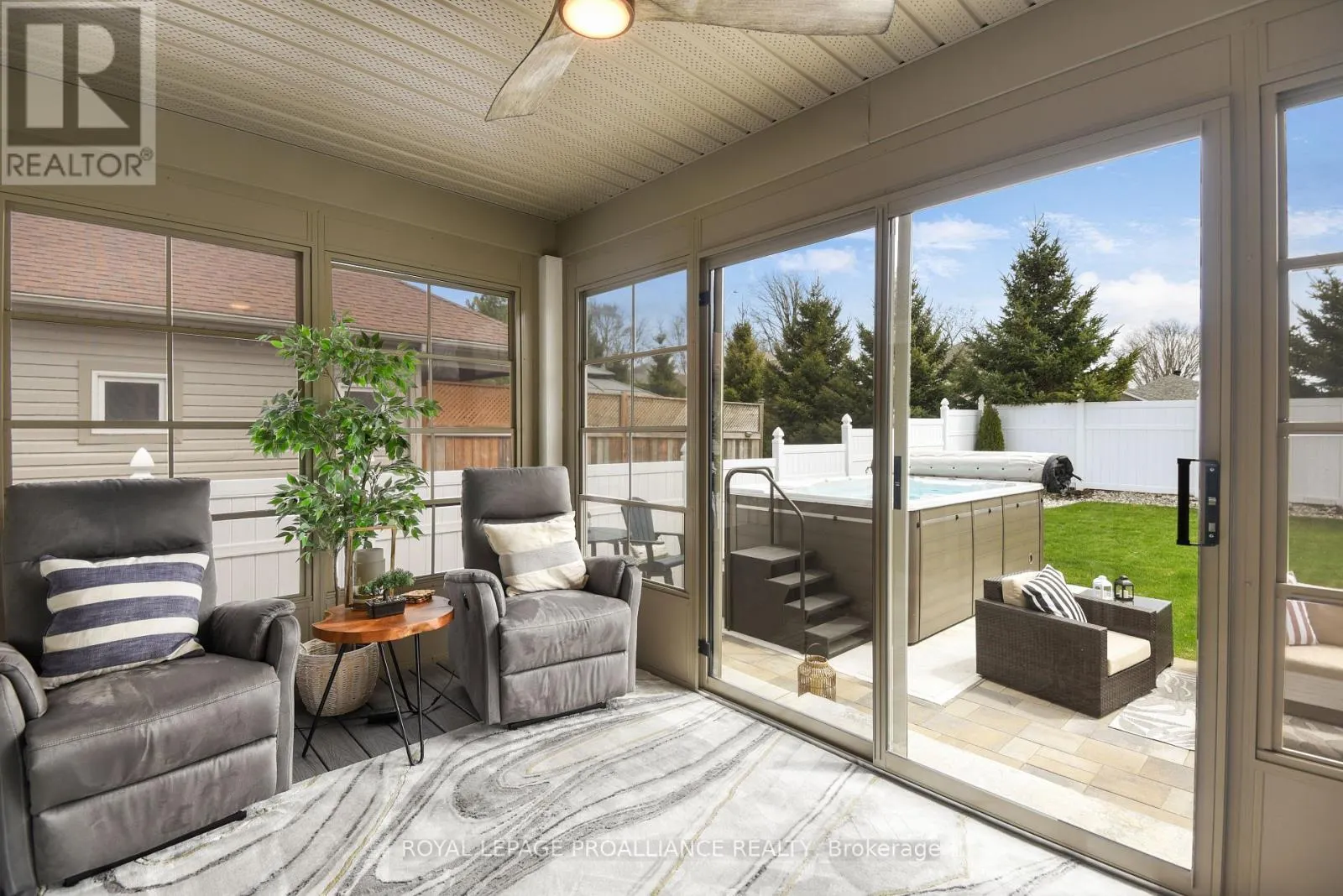 1047 FITZSIMMONS DRIVE