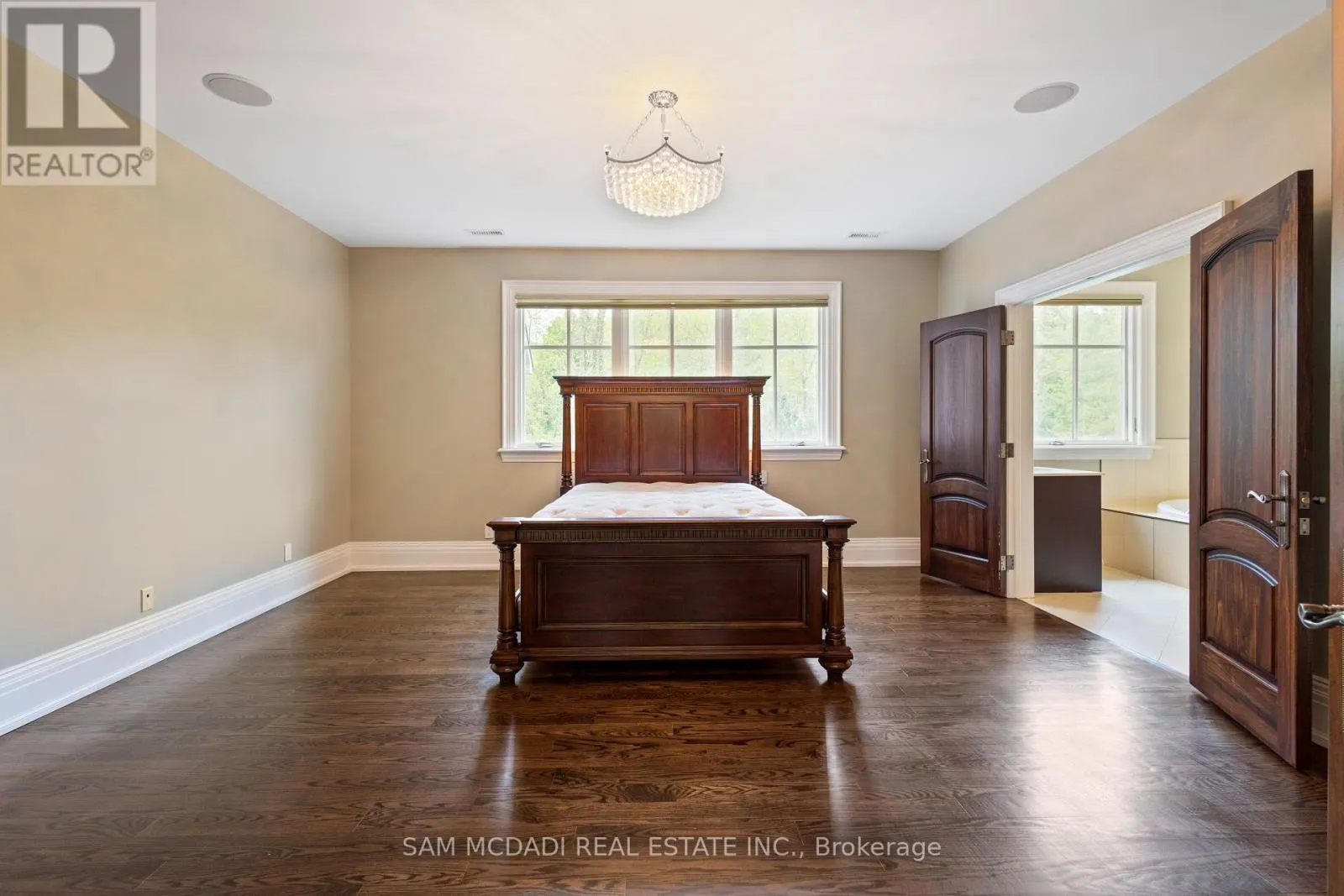 839 LAKESHORE ROAD