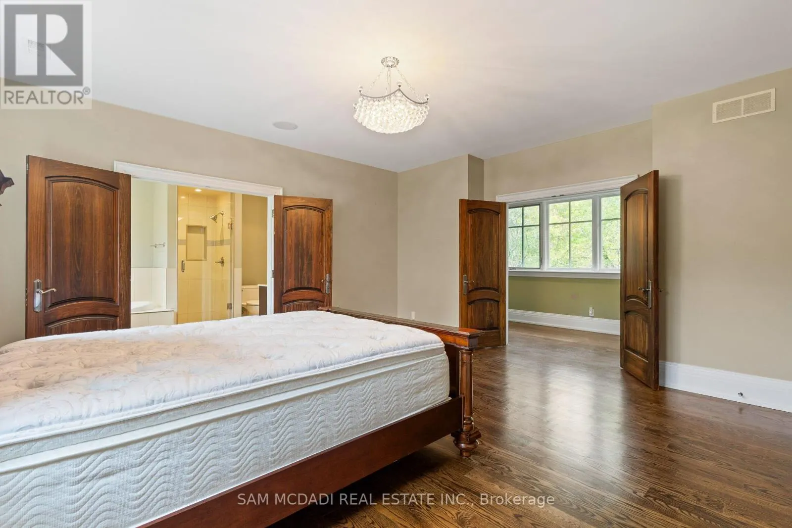 839 LAKESHORE ROAD