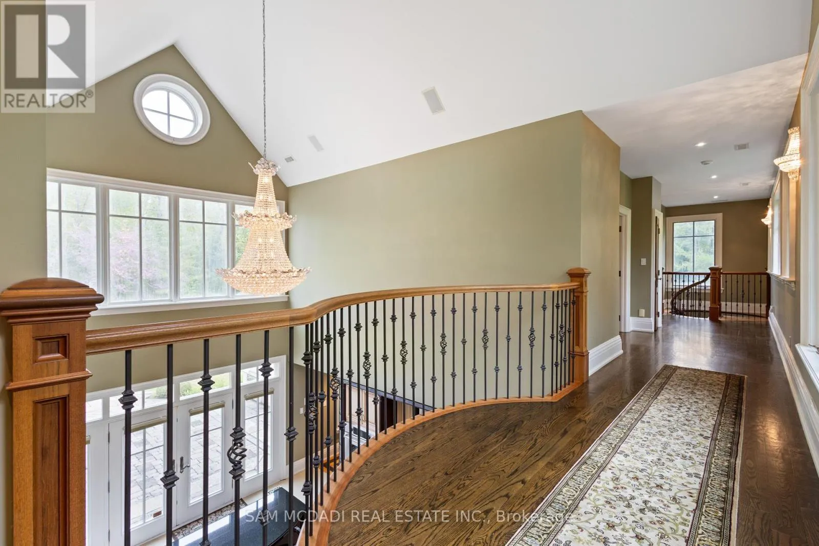 839 LAKESHORE ROAD