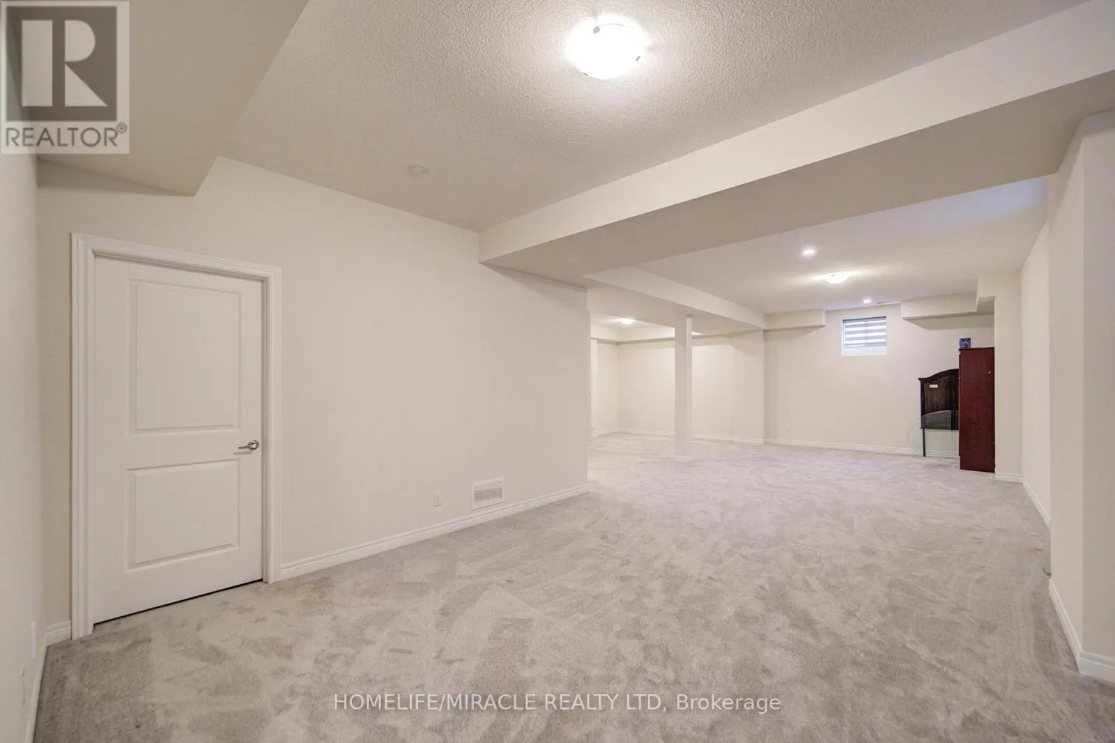 2 WILLIAM DUNLOP STREET