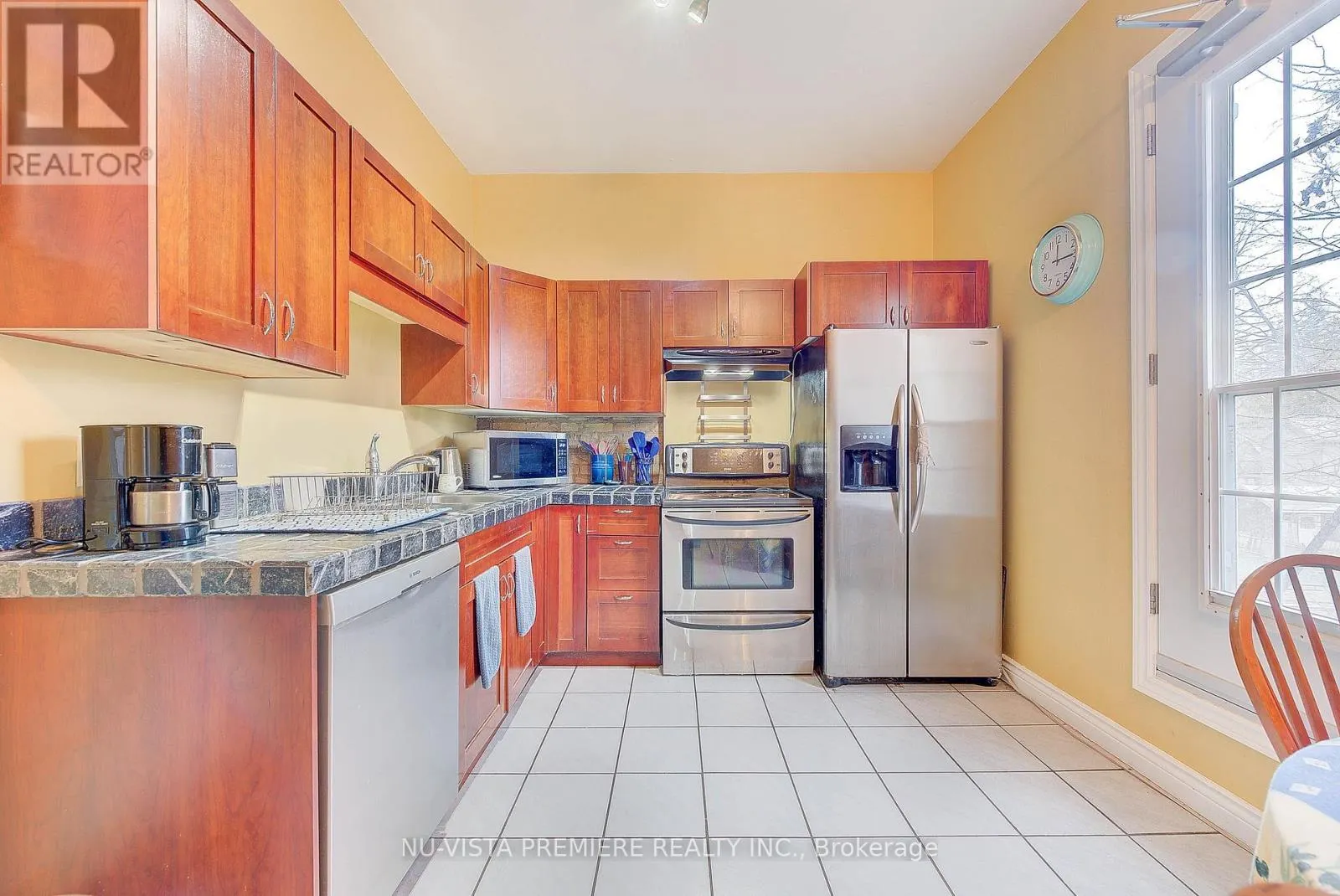 5 - 49 RIDOUT STREET S, #5