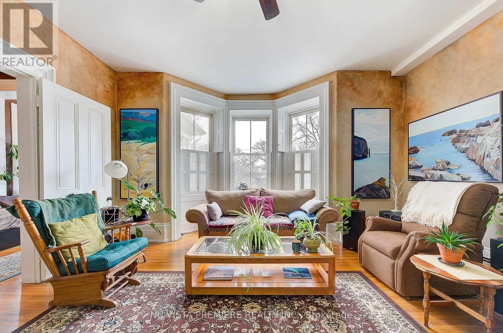 5 - 49 RIDOUT STREET S, #5
