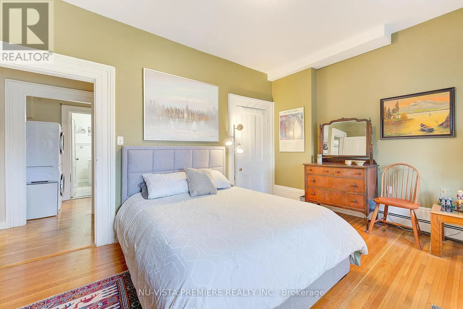 5 - 49 RIDOUT STREET S, #5