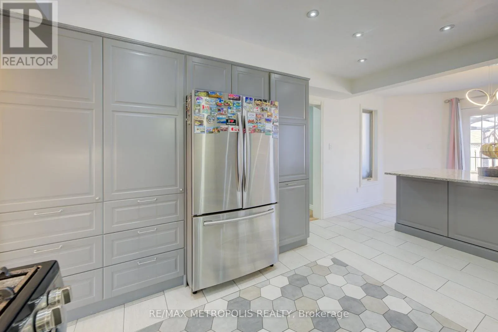 145 COWAN BOULEVARD