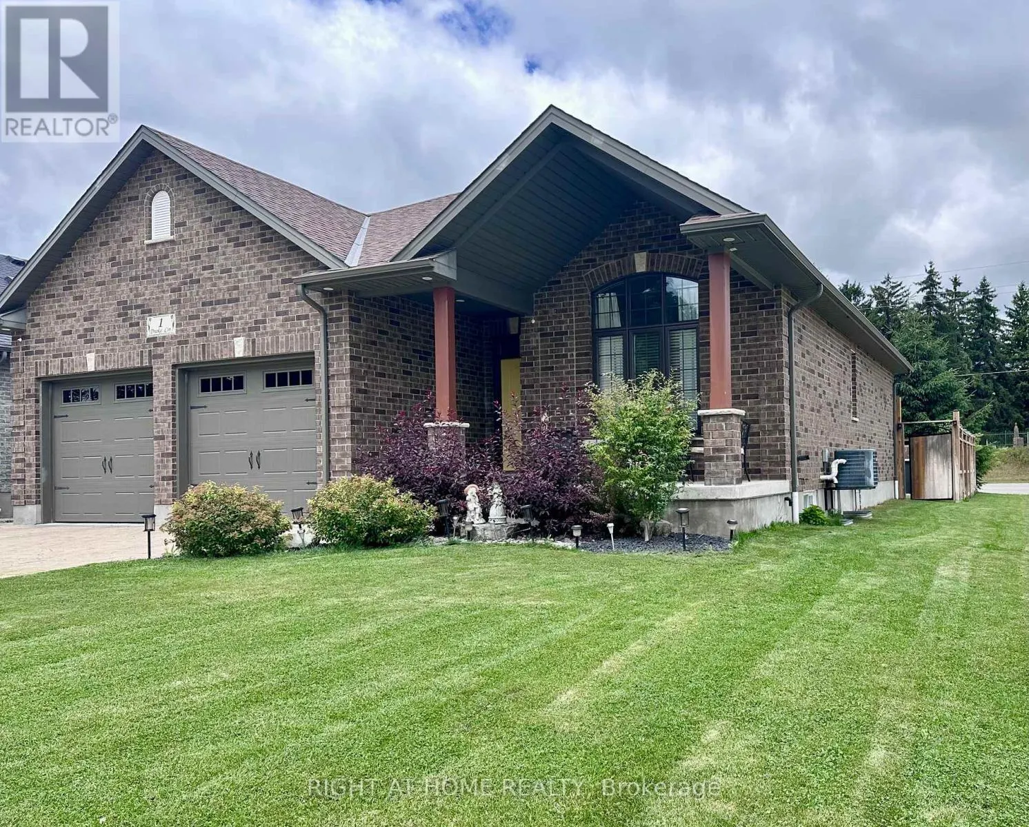 1 DRAKE COURT