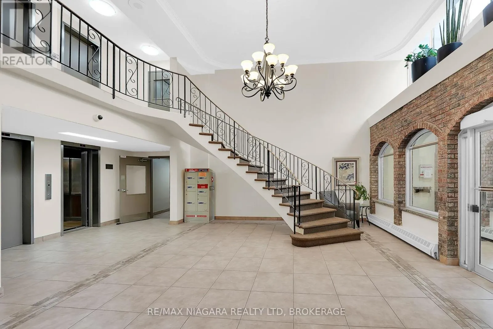 1003 - 365 GENEVA STREET, #1003