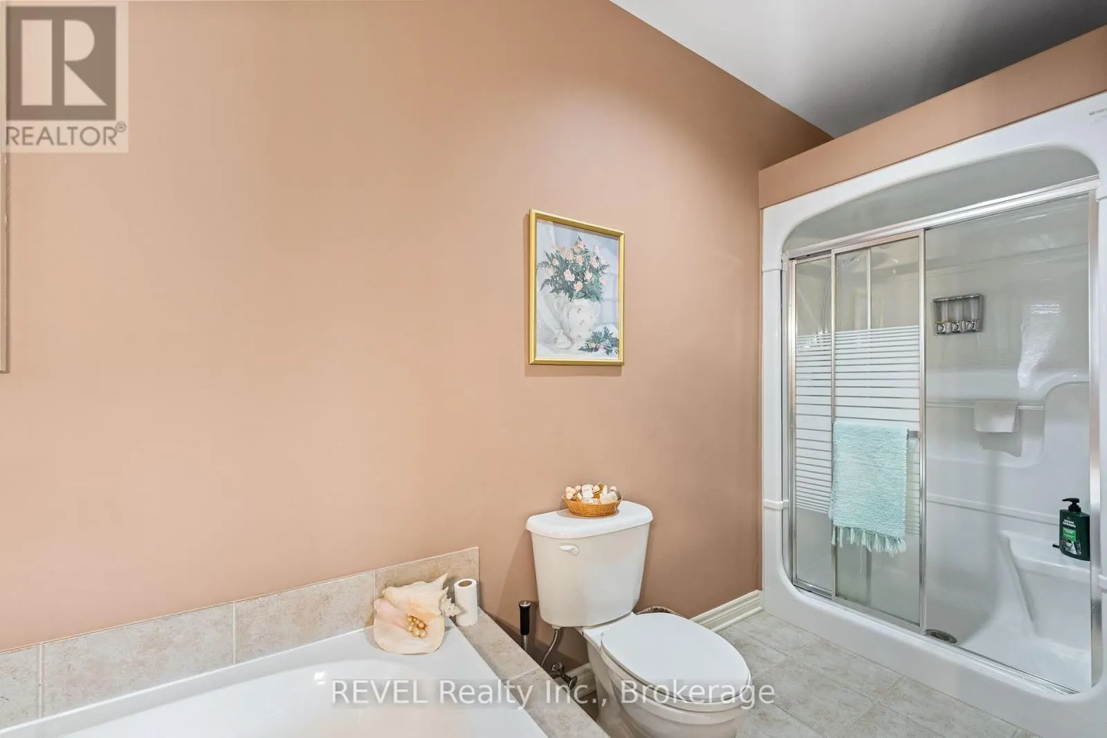 5 BEECHWOOD CRESCENT