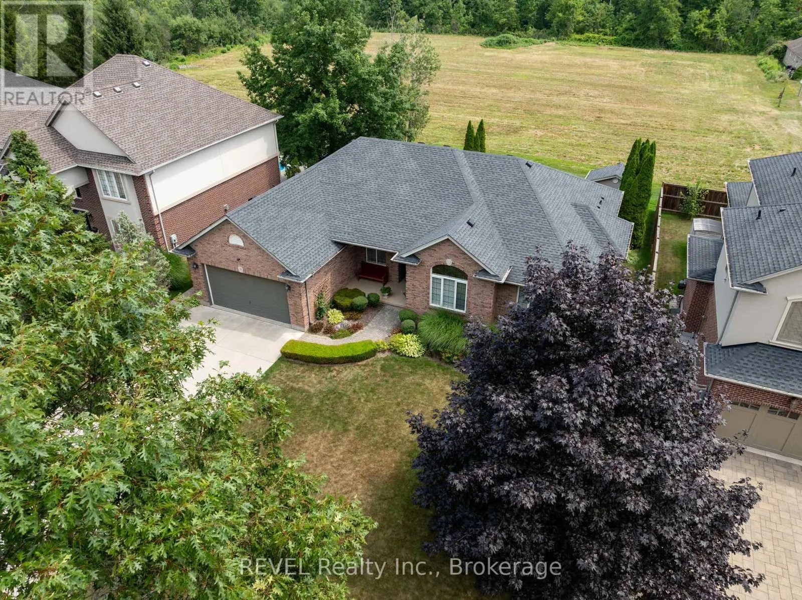 5 BEECHWOOD CRESCENT