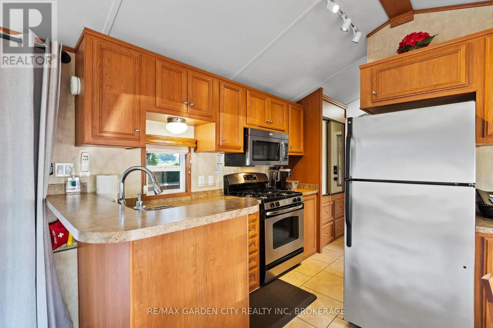 264 - 1501 LINE 8 ROAD, #264
