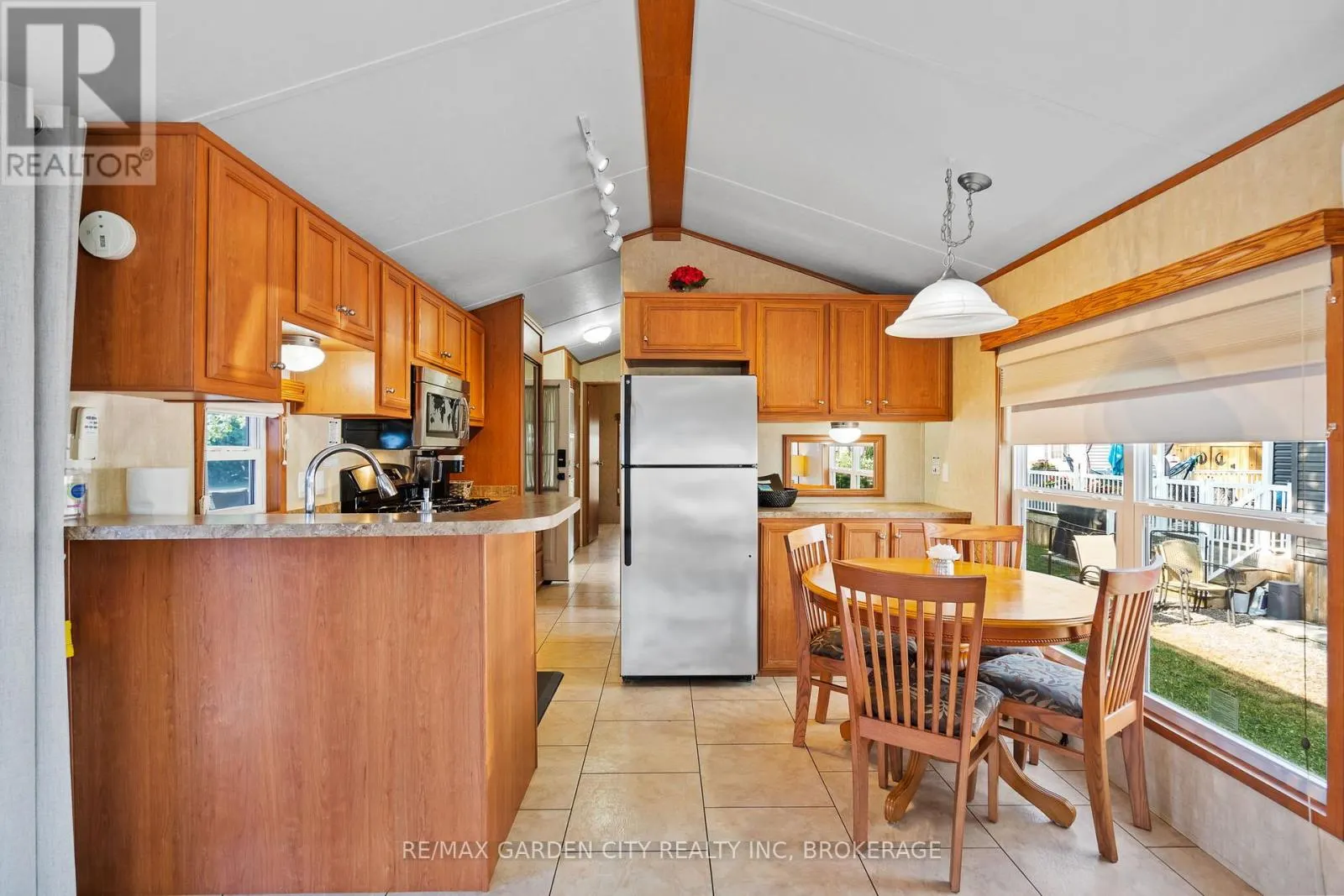 264 - 1501 LINE 8 ROAD, #264