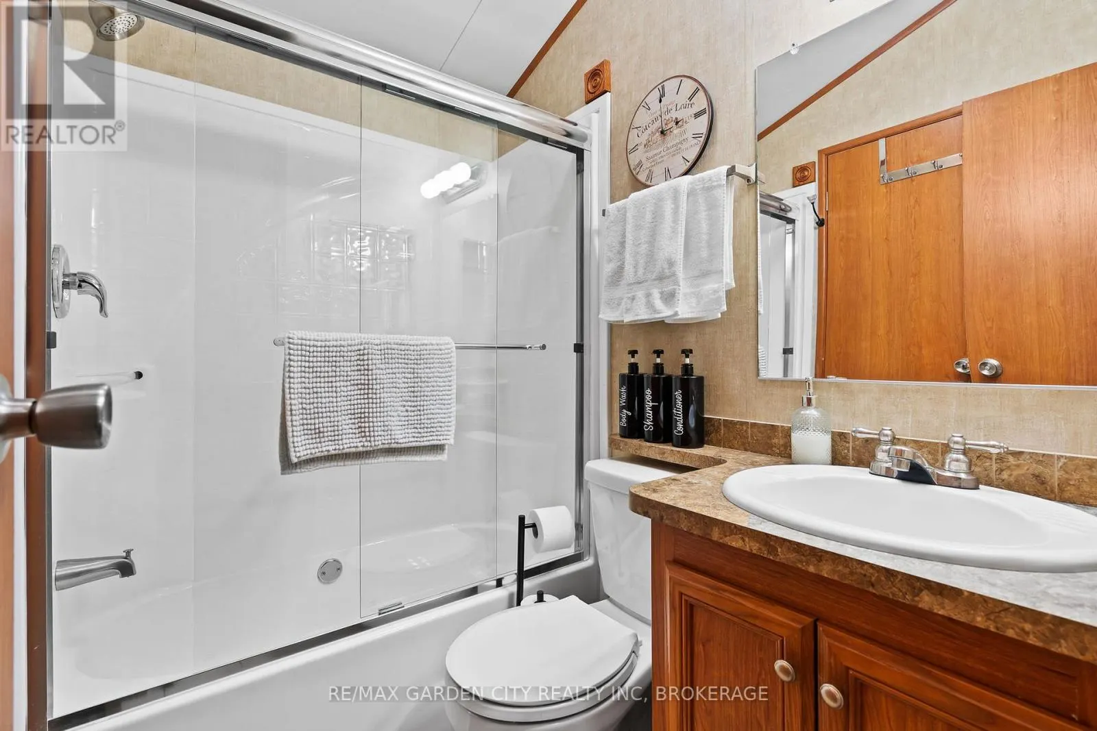 264 - 1501 LINE 8 ROAD, #264