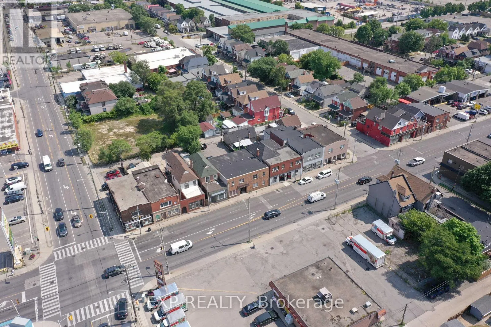 COMM - 897 BARTON STREET E