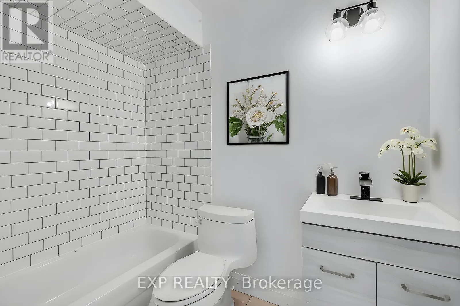 COMM - 897 BARTON STREET E