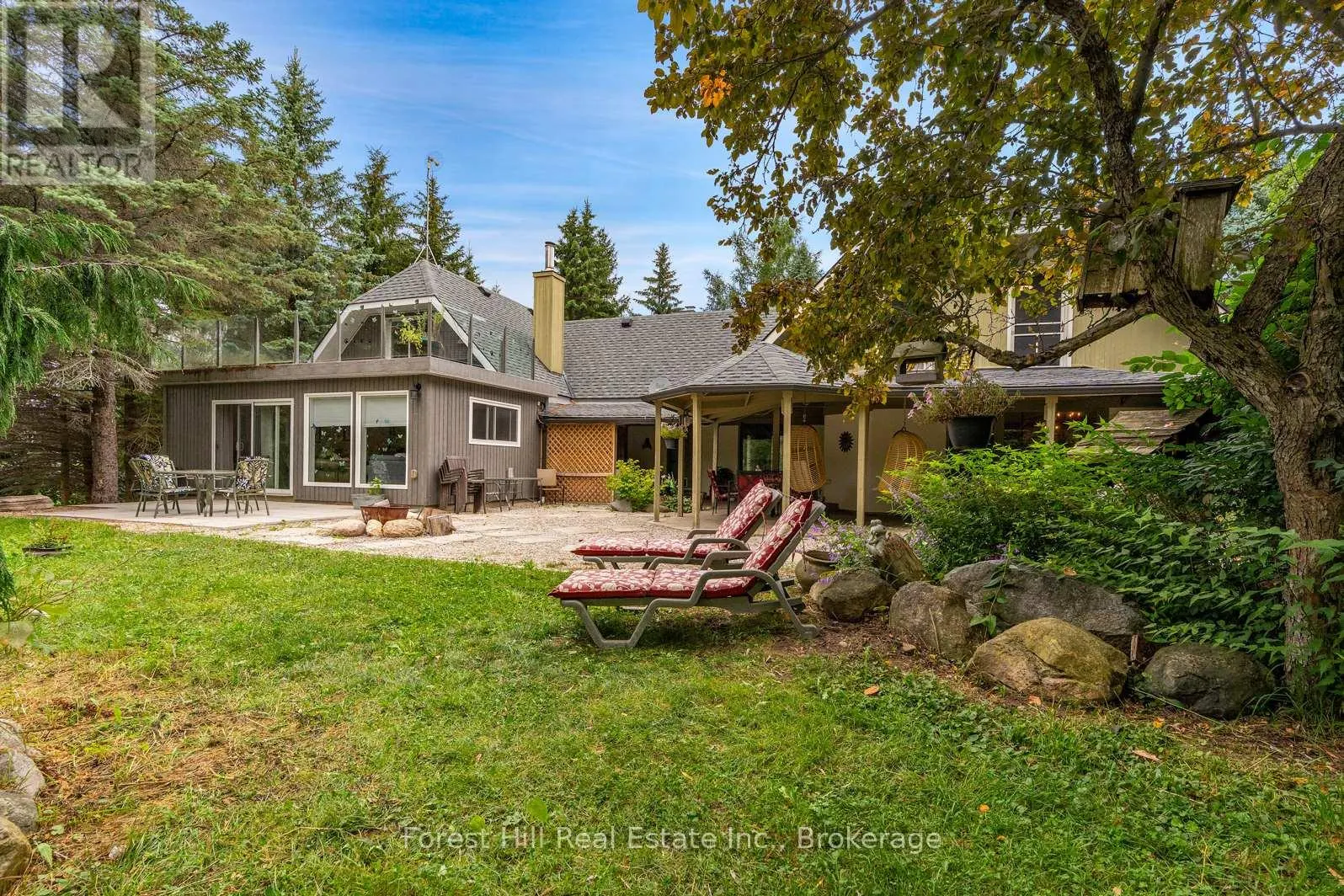 495688 2 GREY ROAD