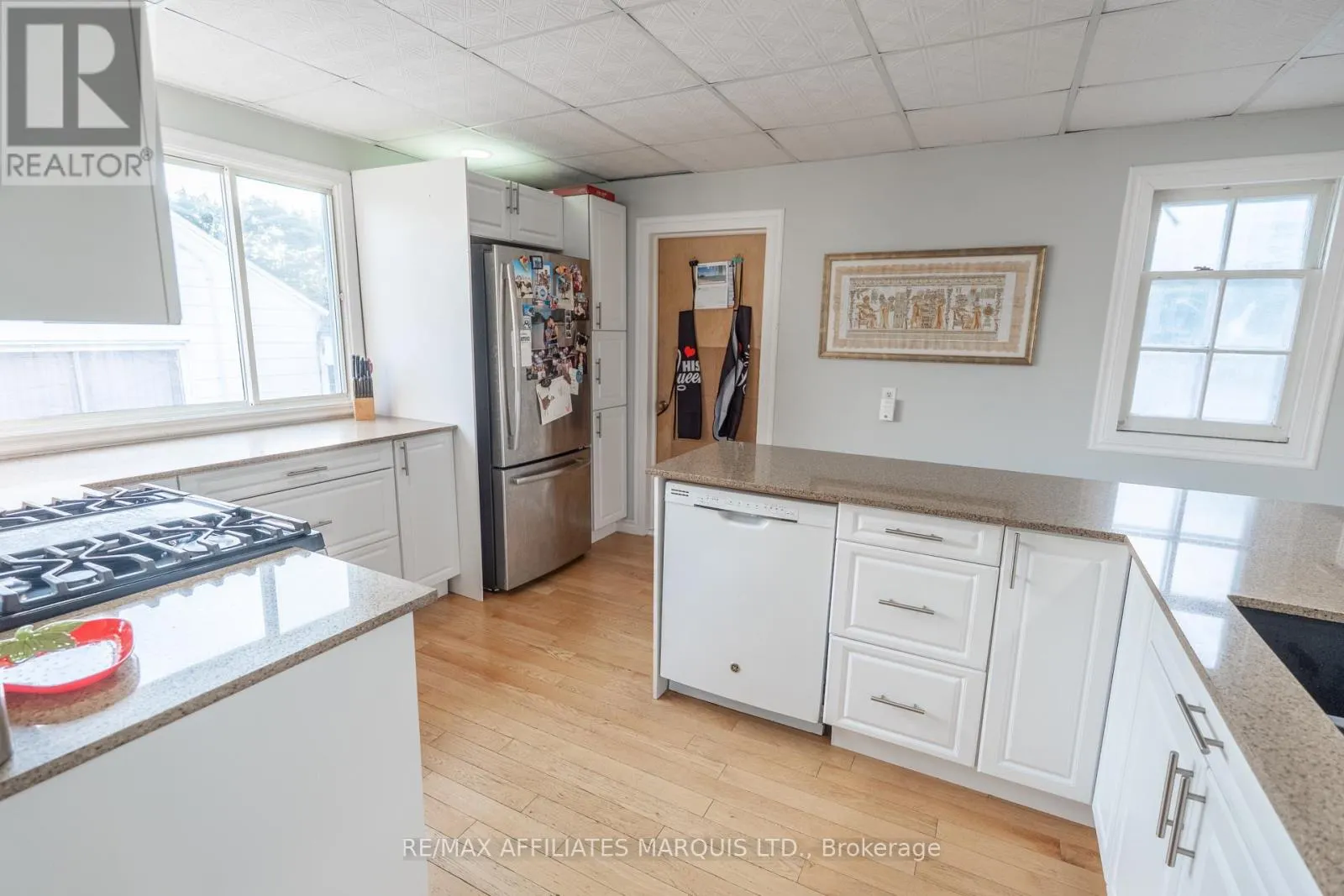 41 TWELFTH STREET E