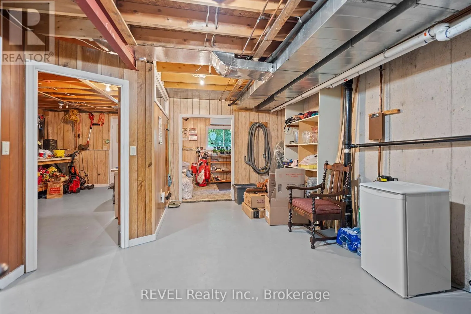 73 CHAPEL HILL CRESCENT
