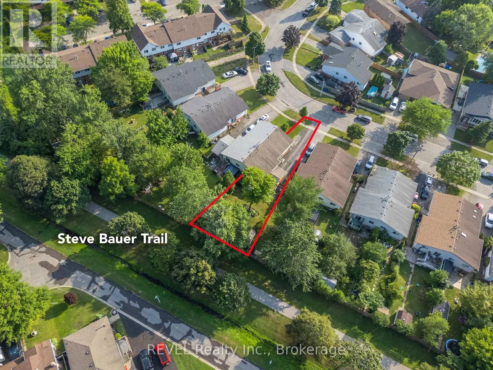73 CHAPEL HILL CRESCENT