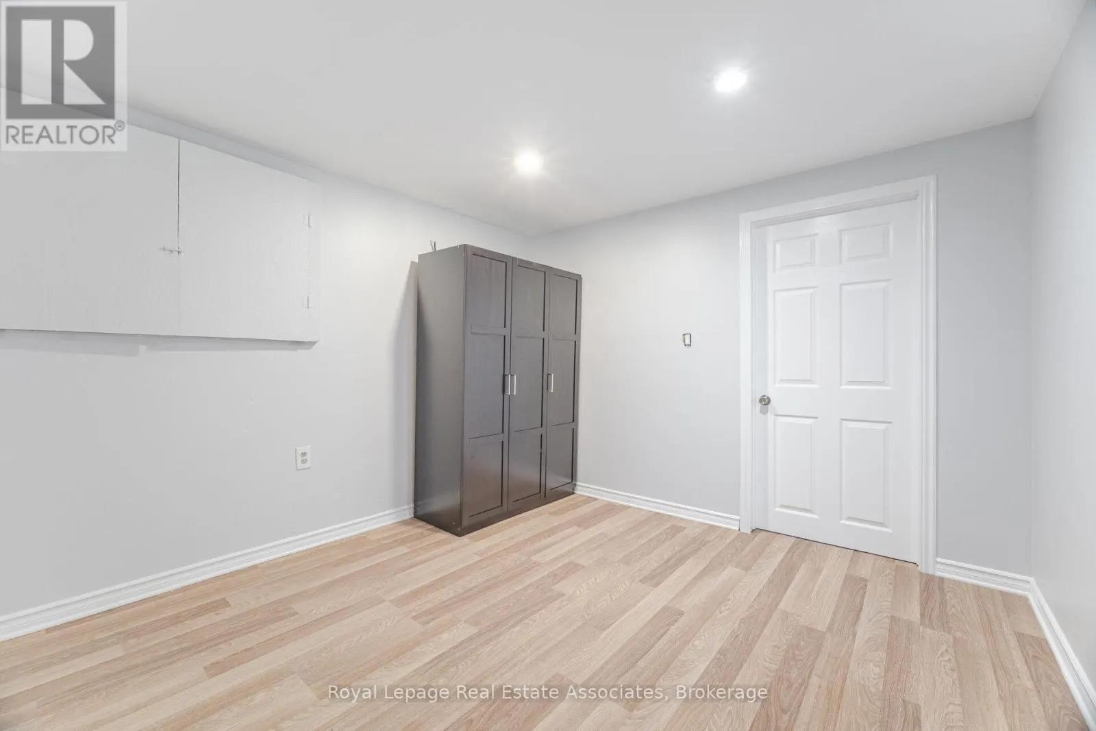 319 GRANTHAM AVENUE