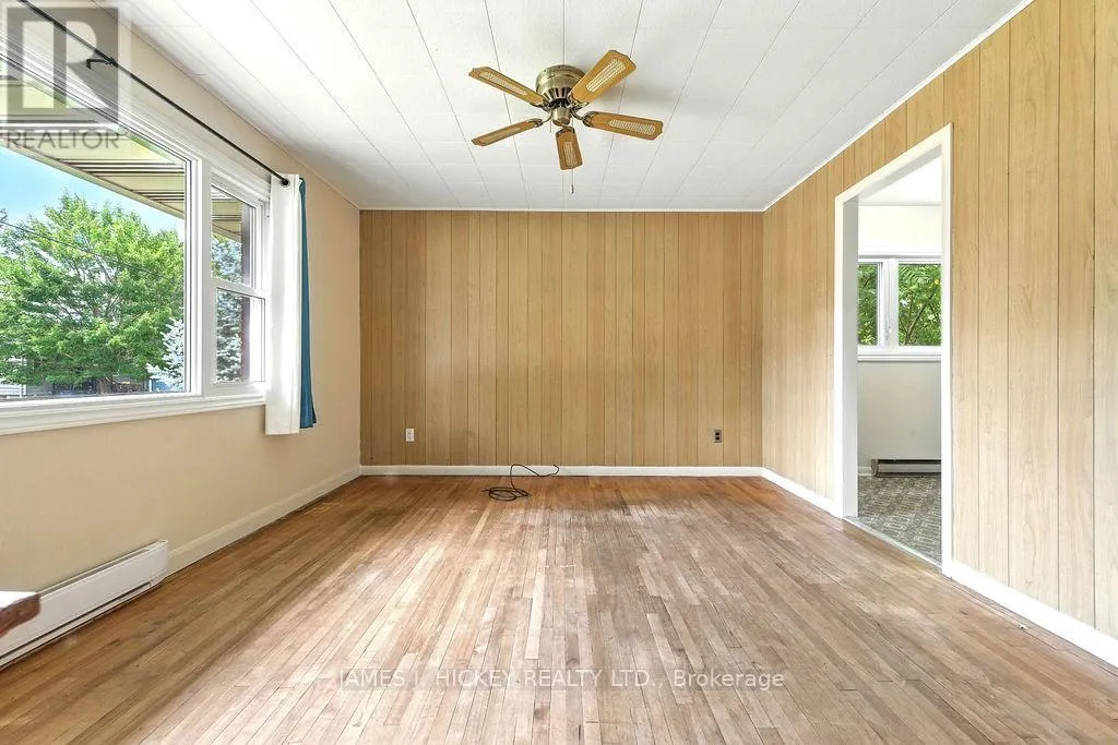 31 GLENDALE AVENUE