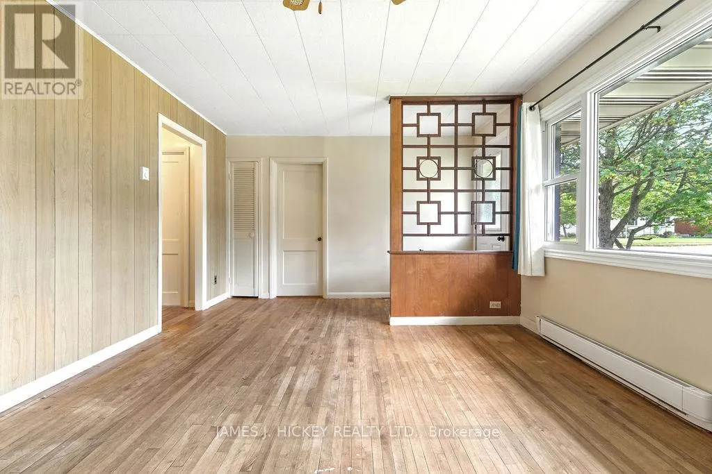 31 GLENDALE AVENUE