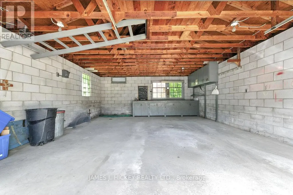 31 GLENDALE AVENUE