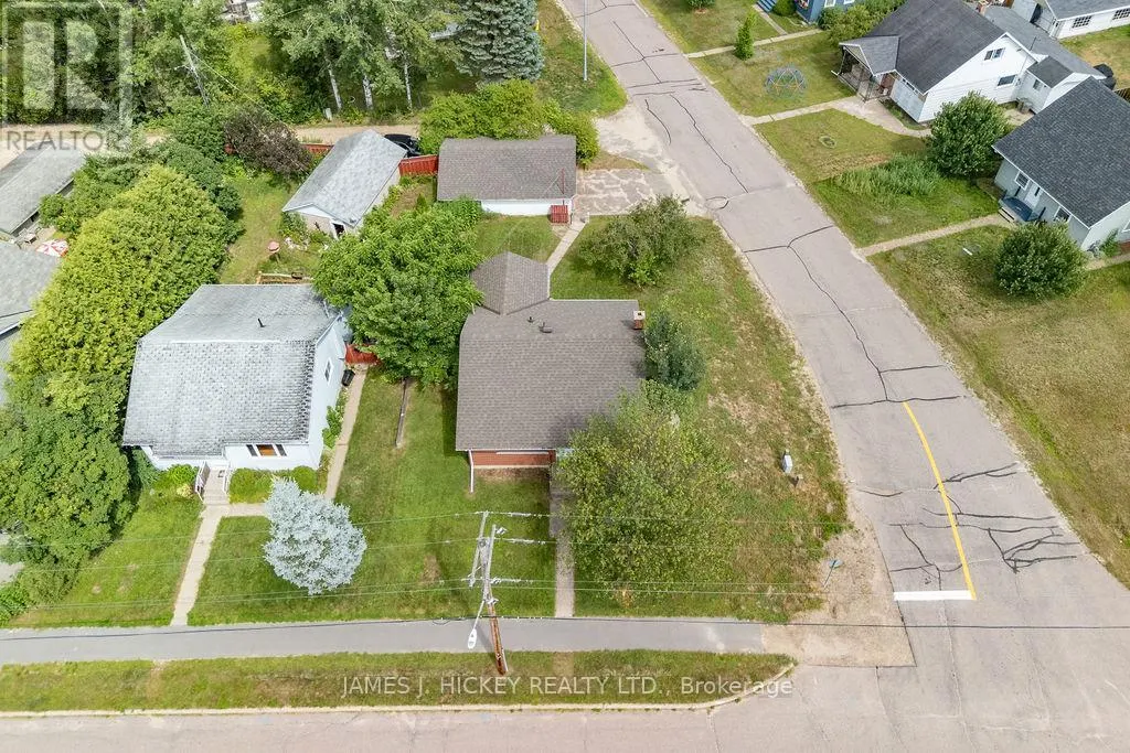 31 GLENDALE AVENUE