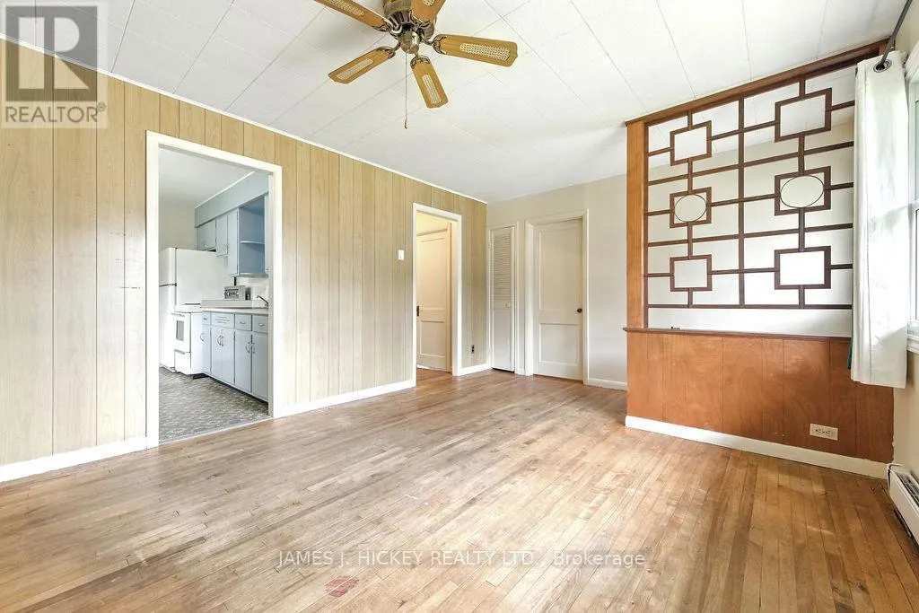 31 GLENDALE AVENUE