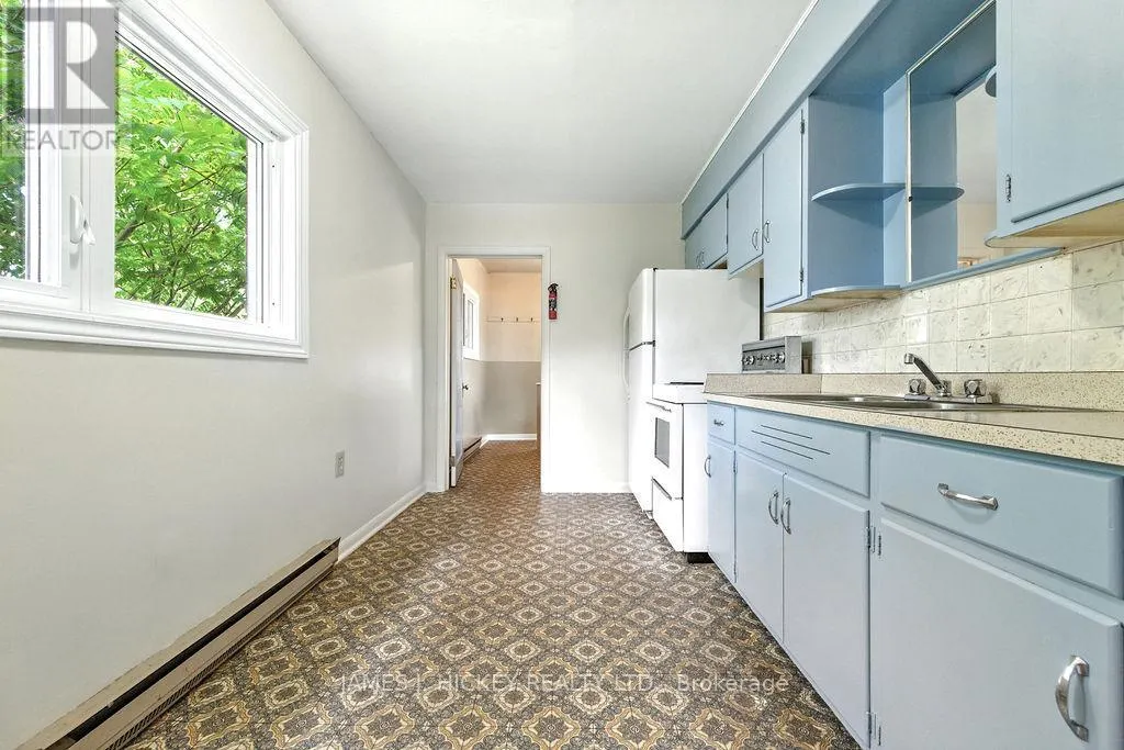31 GLENDALE AVENUE