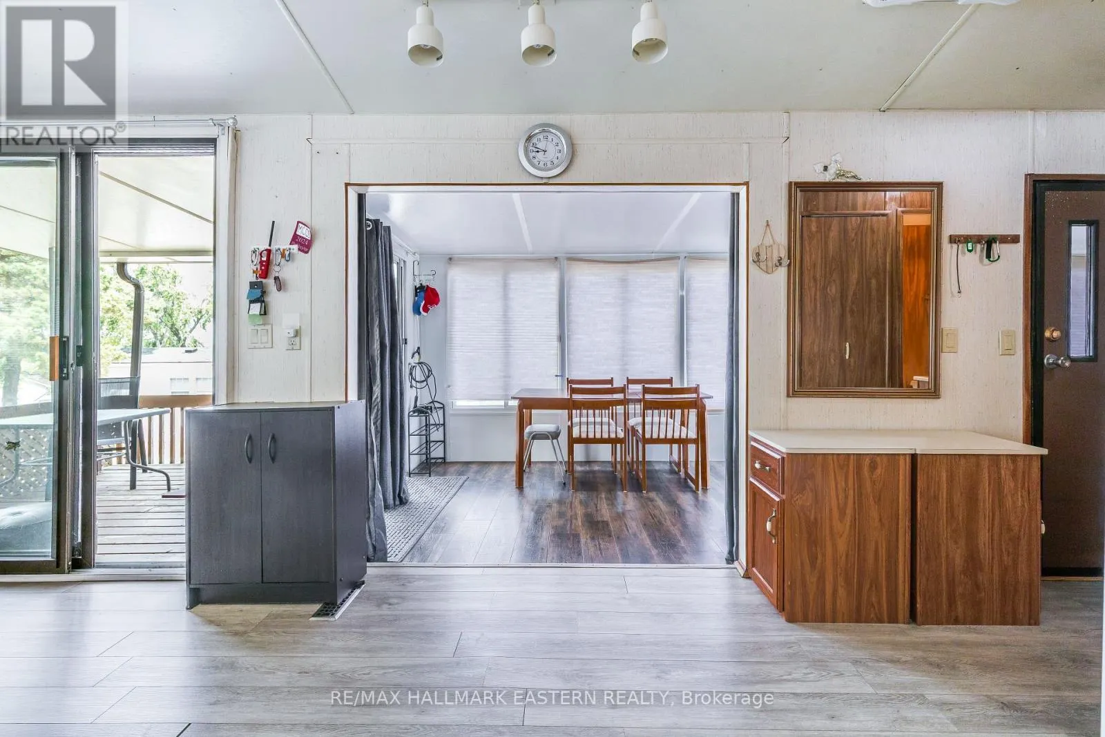 #1 MARINA CRES - 920 SKYLINE ROAD