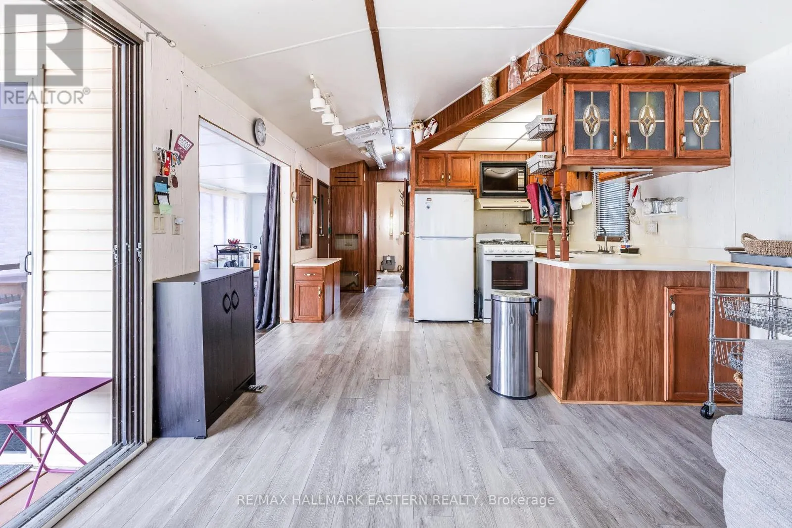 #1 MARINA CRES - 920 SKYLINE ROAD