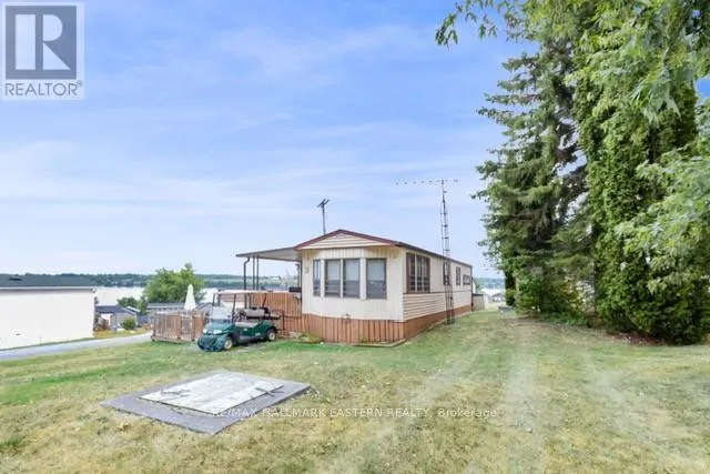 #1 MARINA CRES - 920 SKYLINE ROAD