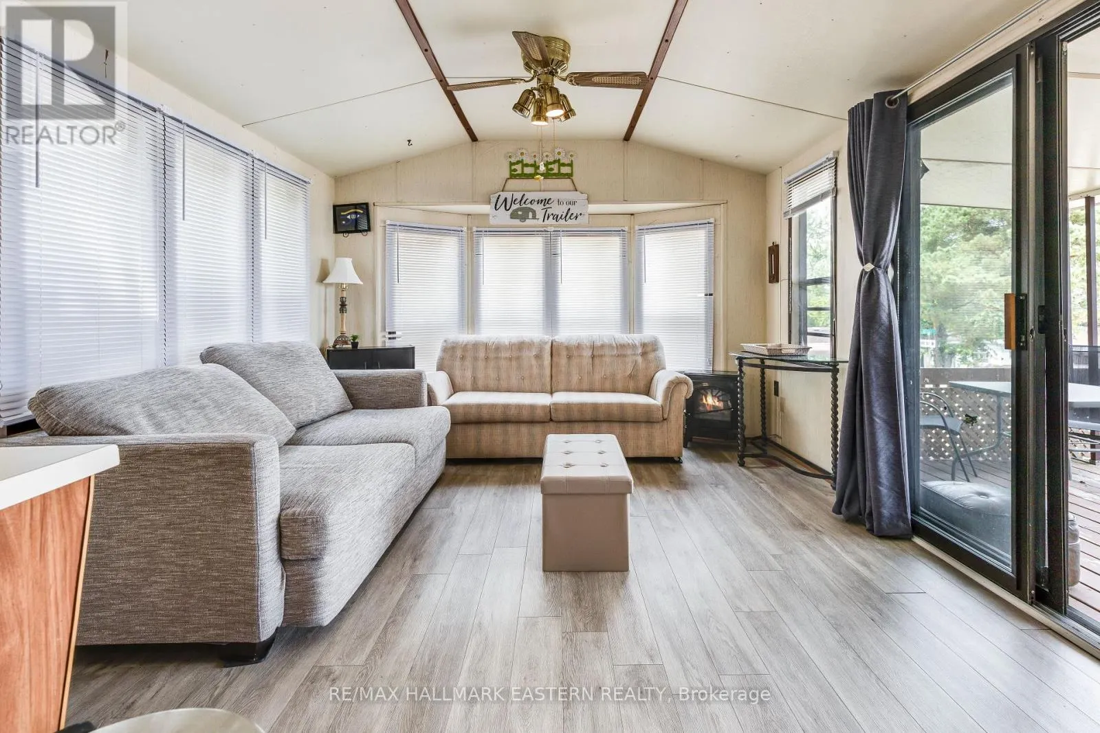 #1 MARINA CRES - 920 SKYLINE ROAD