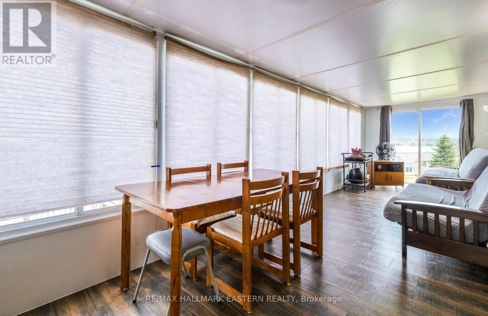 #1 MARINA CRES - 920 SKYLINE ROAD