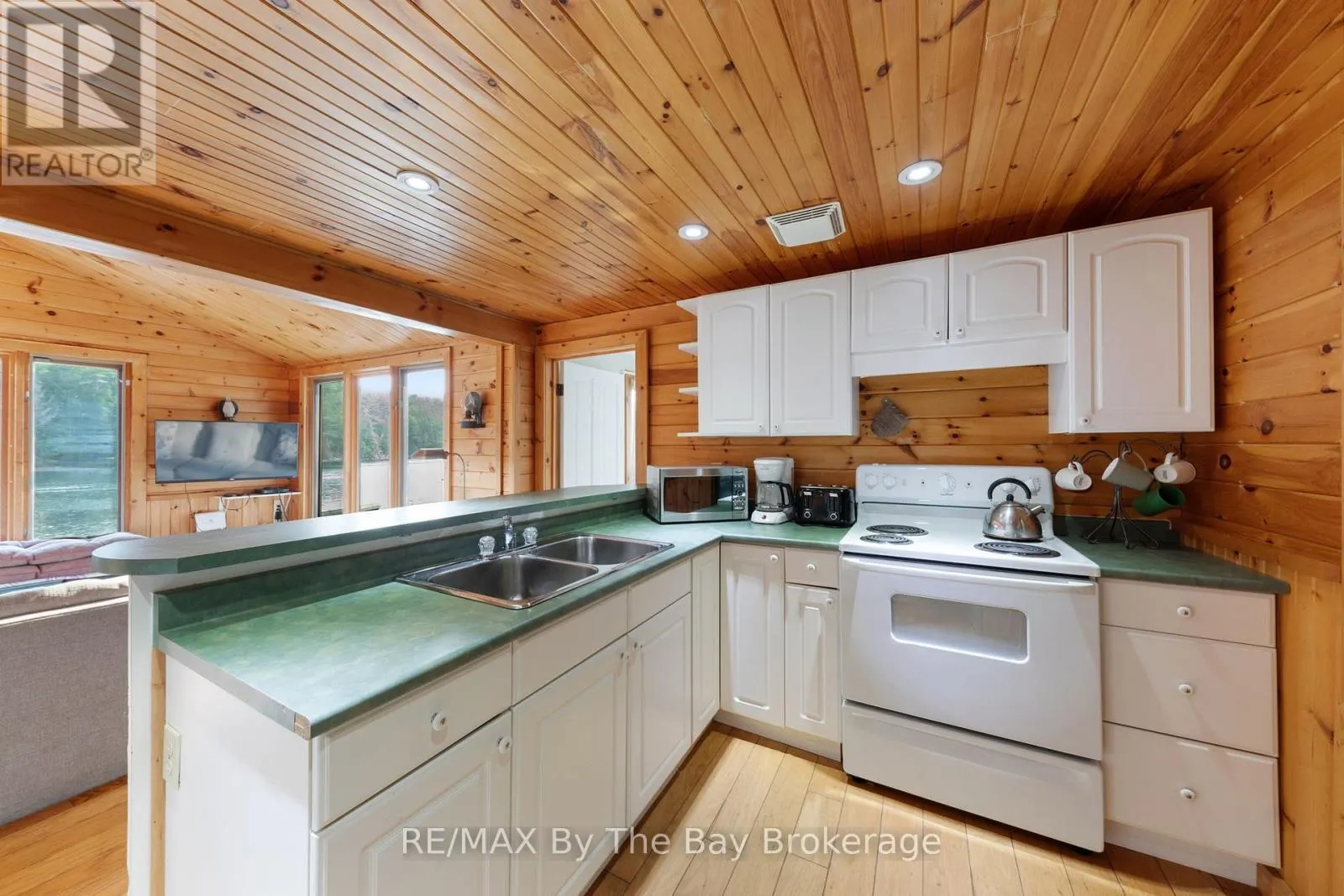 1215 HARRISON TRAIL