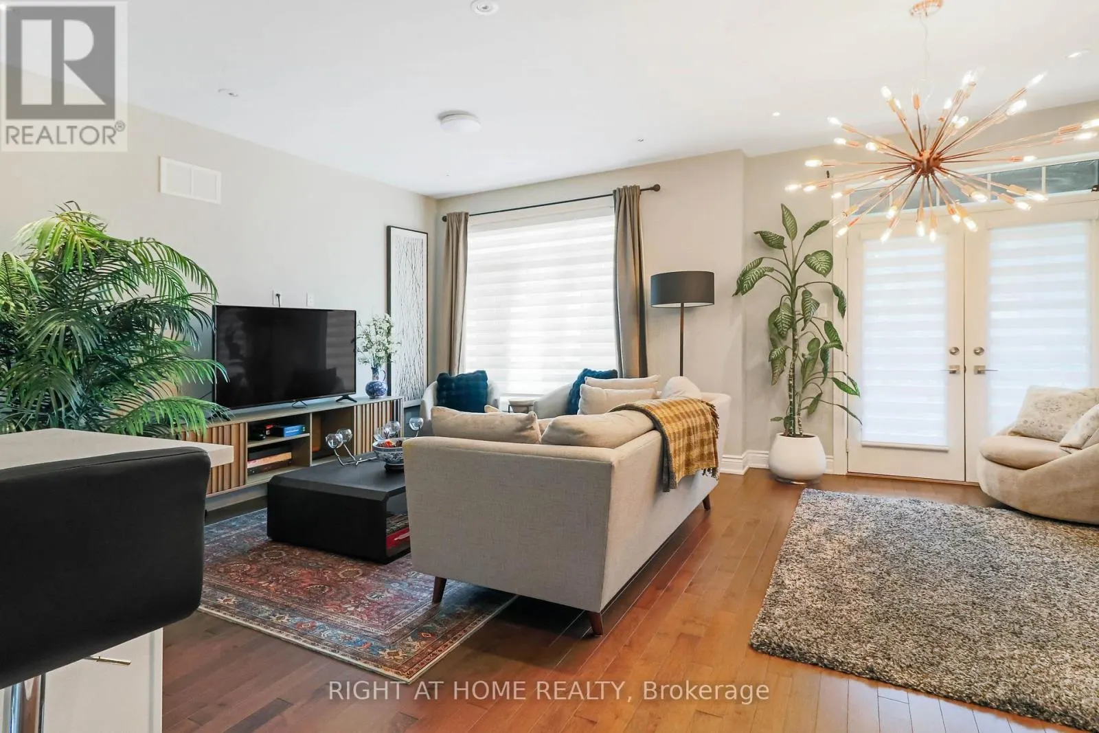 709 REVERIE PRIVATE