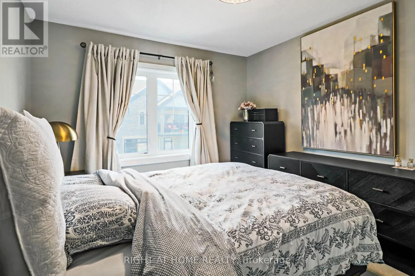 709 REVERIE PRIVATE
