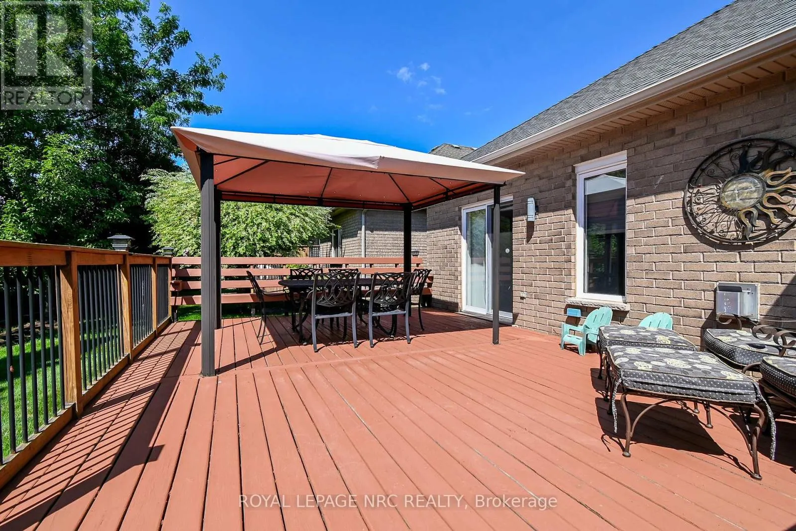 39 LORETTA DRIVE