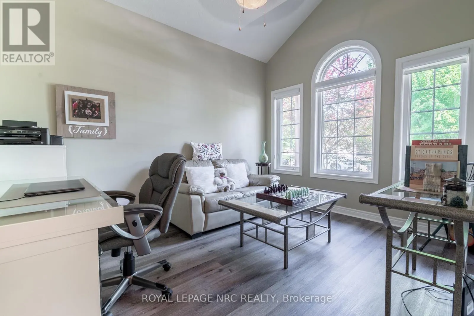 39 LORETTA DRIVE
