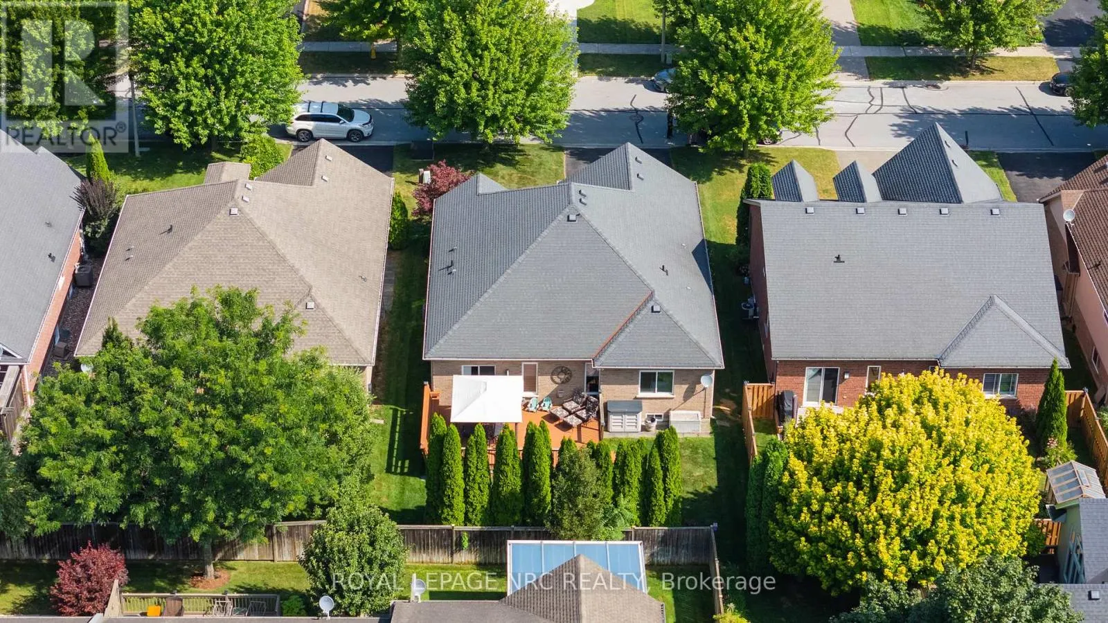 39 LORETTA DRIVE