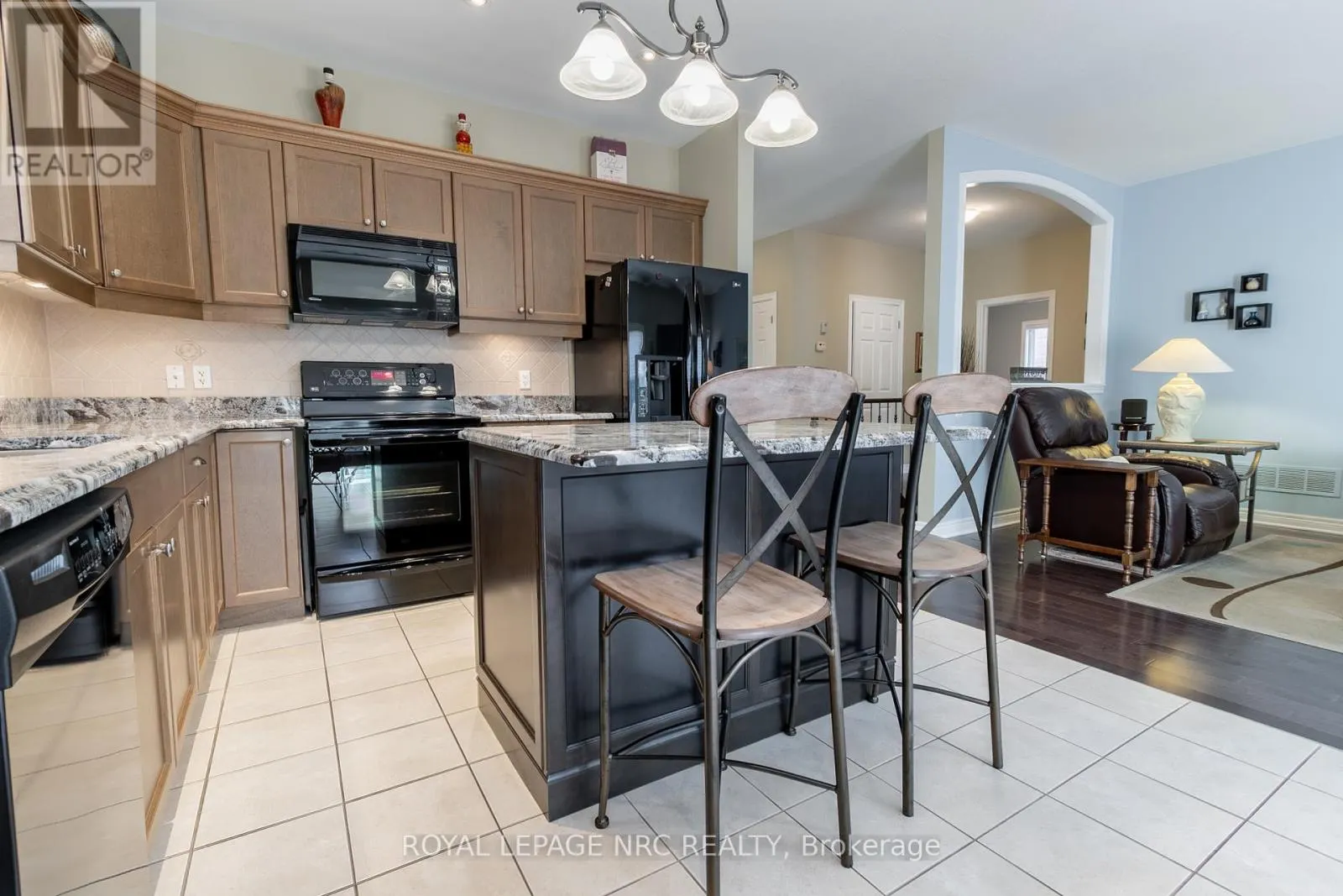 39 LORETTA DRIVE