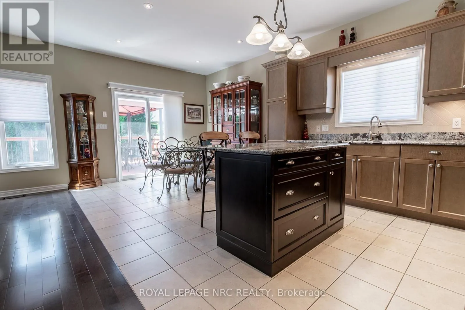 39 LORETTA DRIVE