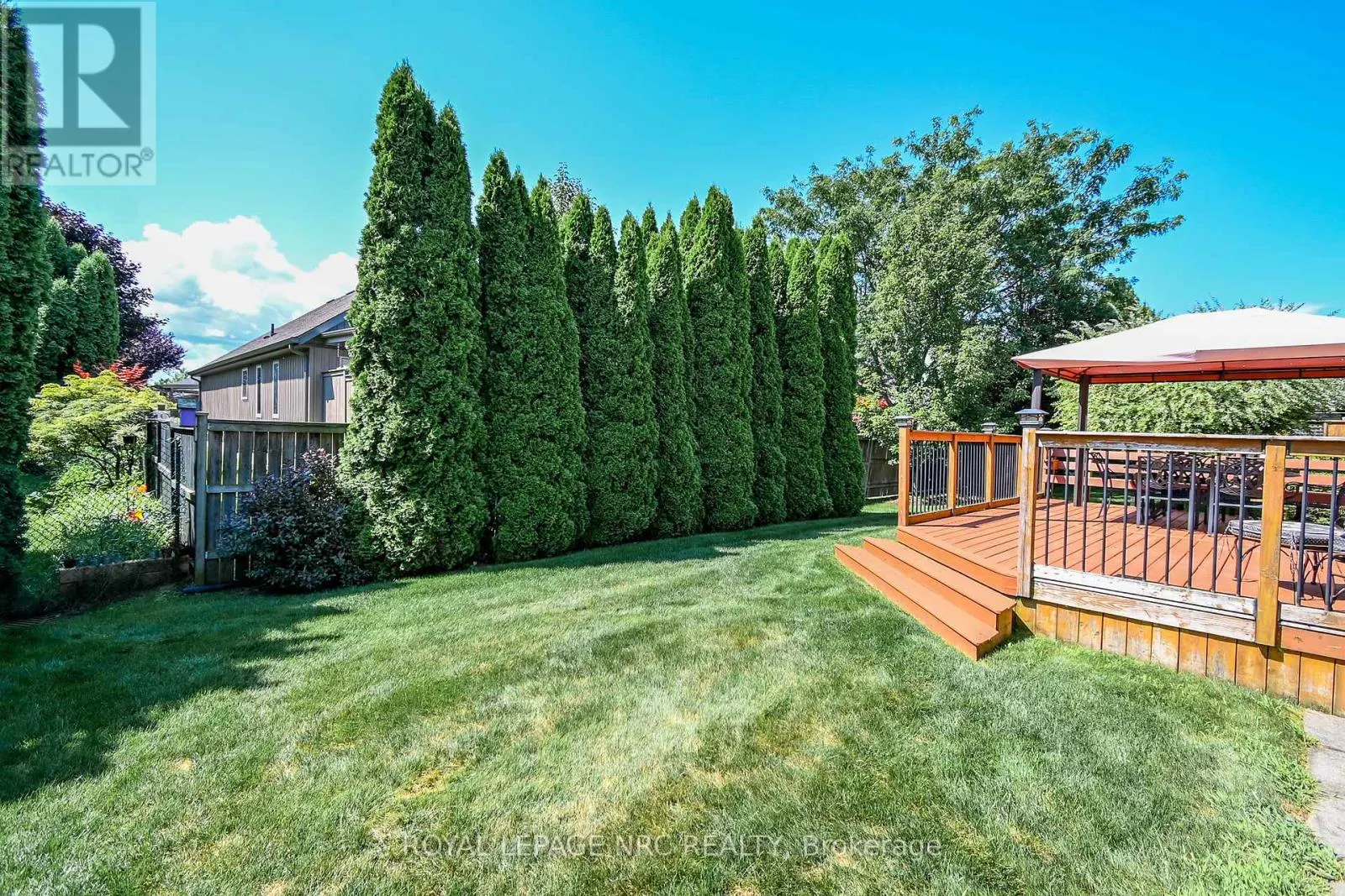 39 LORETTA DRIVE