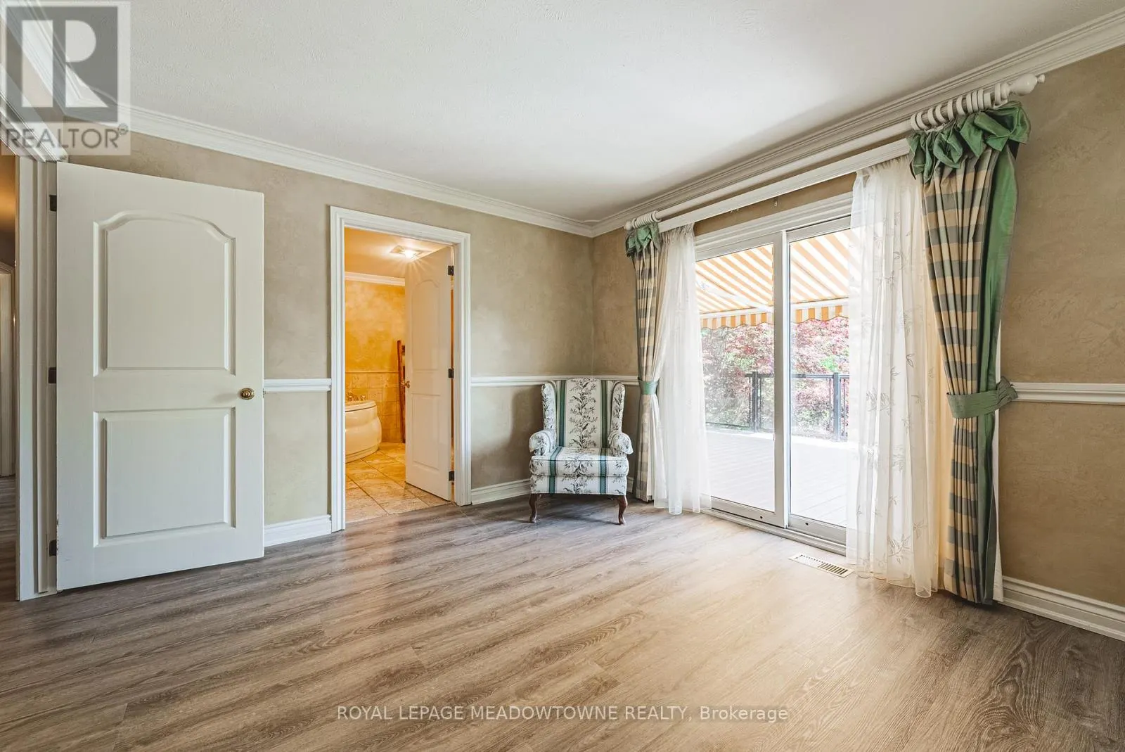 2368 #17 HALDIMAND ROAD