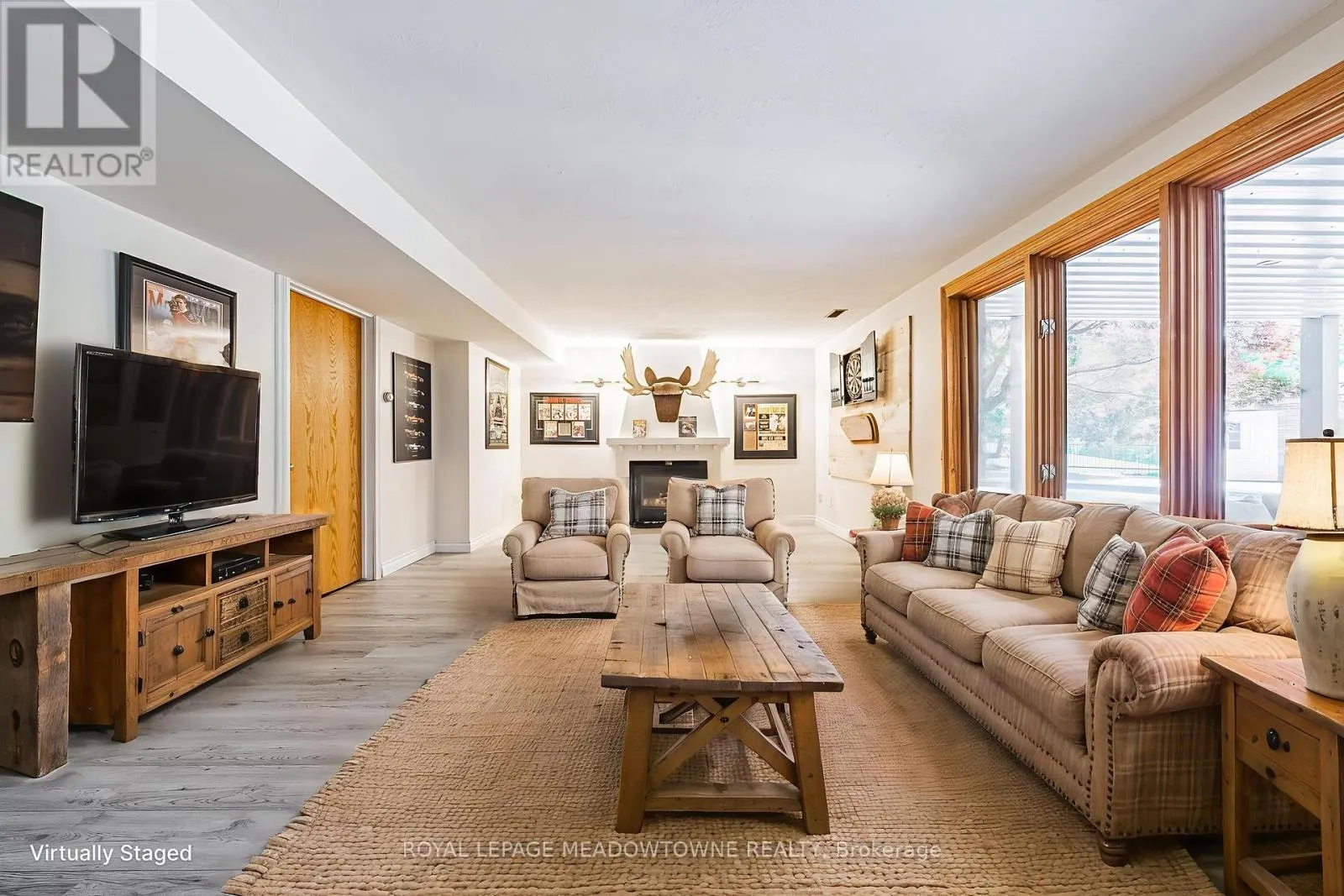 2368 #17 HALDIMAND ROAD