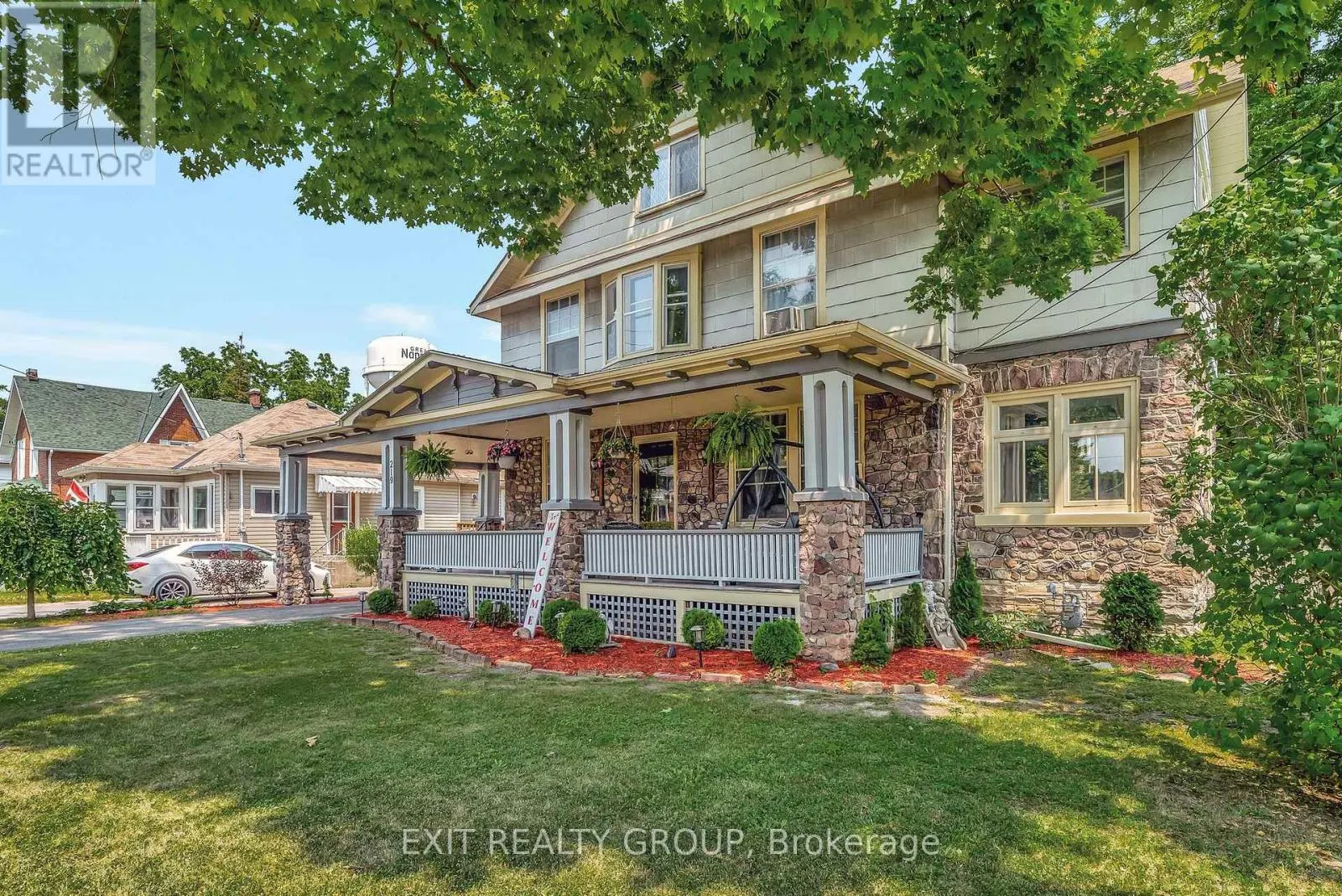 219 EAST STREET