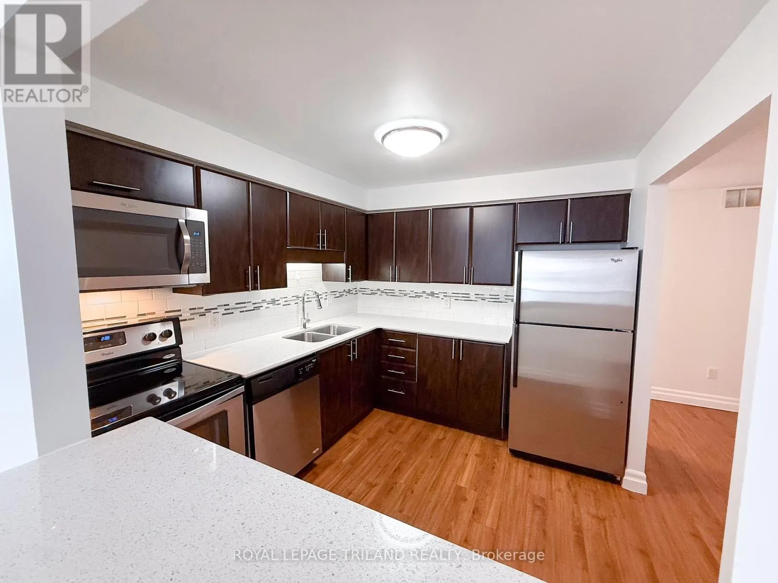 608 - 675 RICHMOND STREET, #608