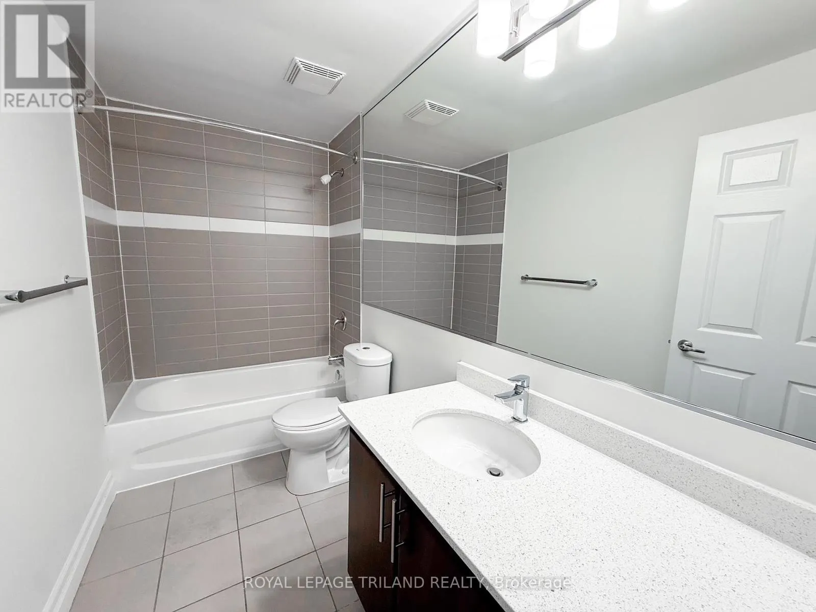 608 - 675 RICHMOND STREET, #608