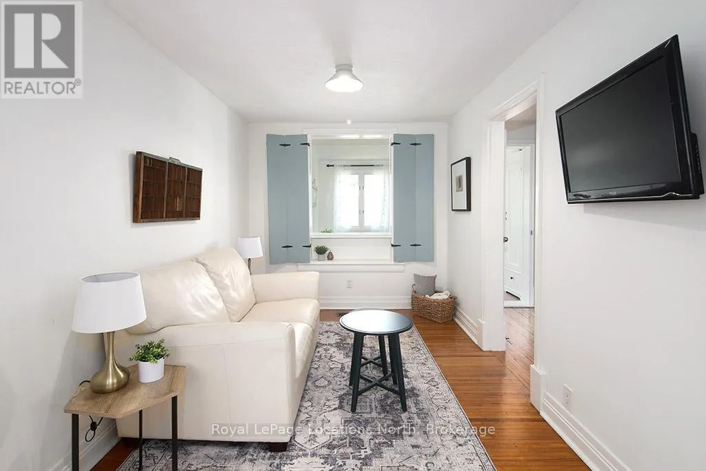 166 CLARK STREET