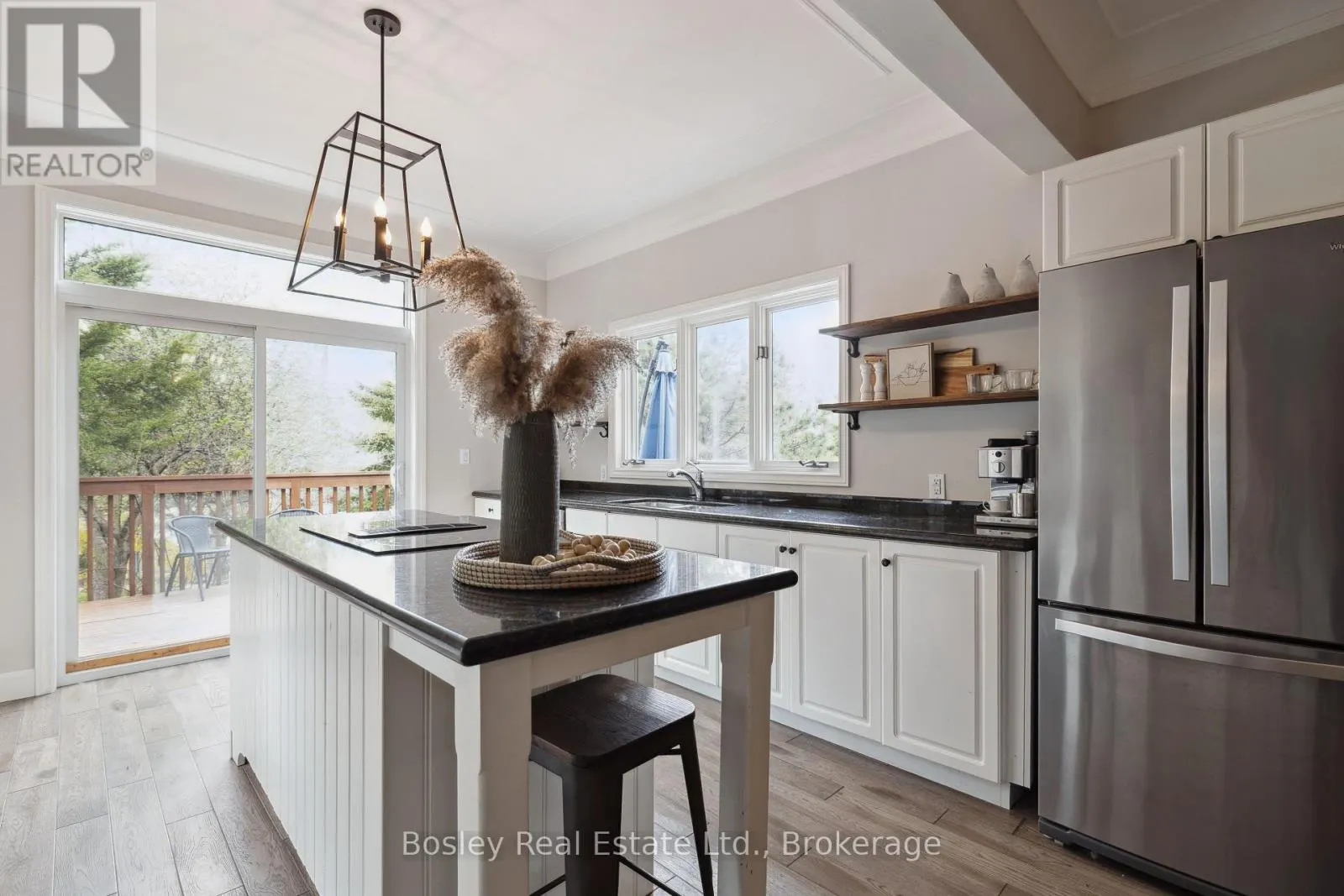 169 LAKEWOOD DRIVE